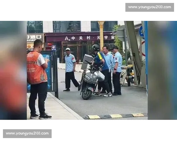 赛道惊魂十分钟!外卖小哥误入闯关现场 保安大哥带我狂奔脱险 赛道惊魂十分钟!外卖小哥误入闯关现场 保安大哥带我狂奔脱险